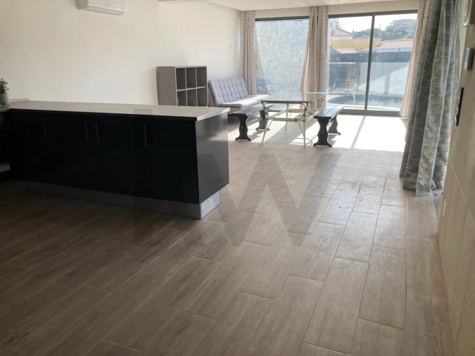 Moradia T3 para Arrendamento em Alcabideche Foto 10