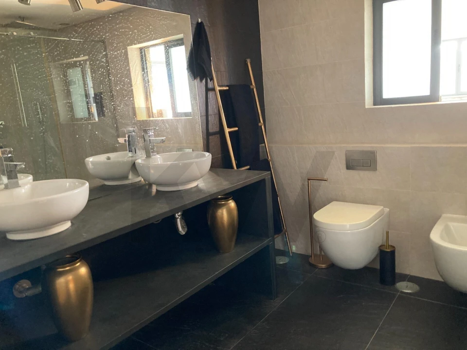 Moradia T3 para Arrendamento em Alcabideche Foto 27