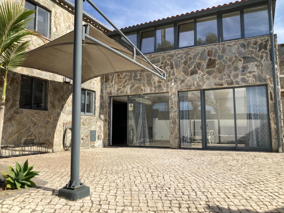 Moradia T3 para Arrendamento em Alcabideche Foto 28