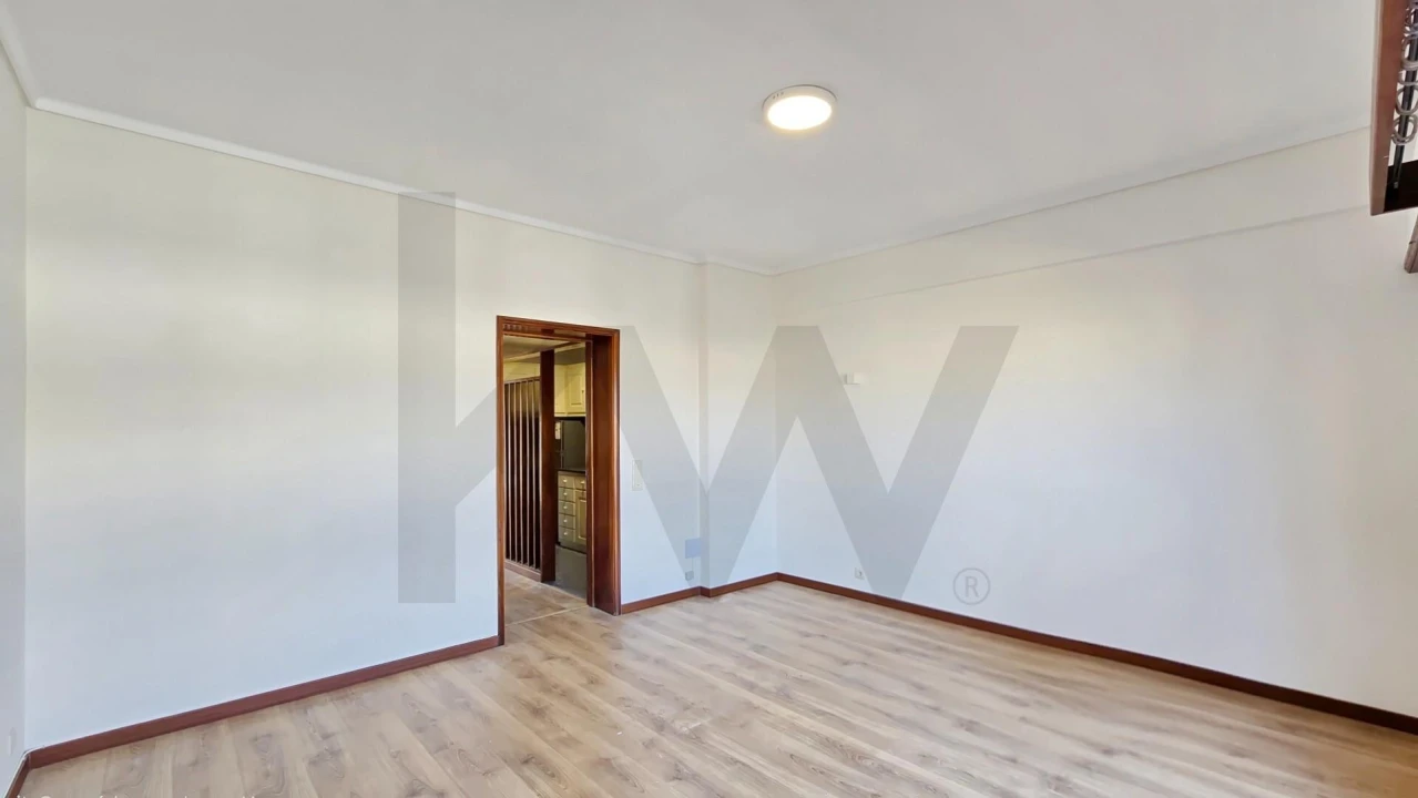 Apartamento T2 para Arrendamento em Requeixo, Nossa Senhora de Fátima e Nariz Foto 4