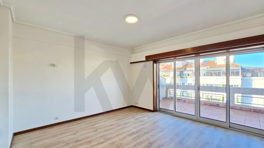 Apartamento T2 para Arrendamento em Requeixo, Nossa Senhora de Fátima e Nariz Foto 2