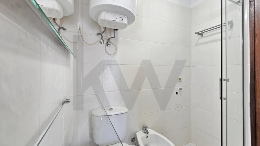 Apartamento T2 para Arrendamento em Requeixo, Nossa Senhora de Fátima e Nariz Foto 18