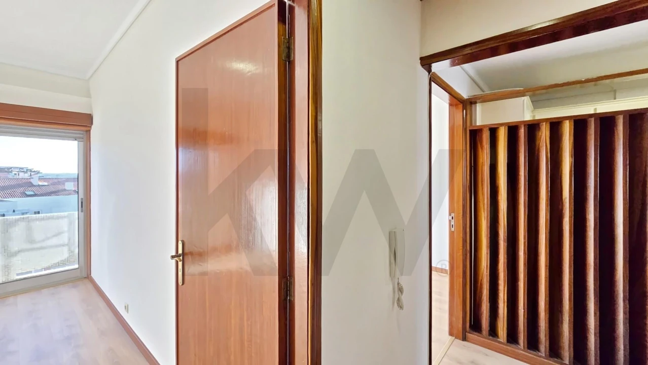 Apartamento T2 para Arrendamento em Requeixo, Nossa Senhora de Fátima e Nariz Foto 15