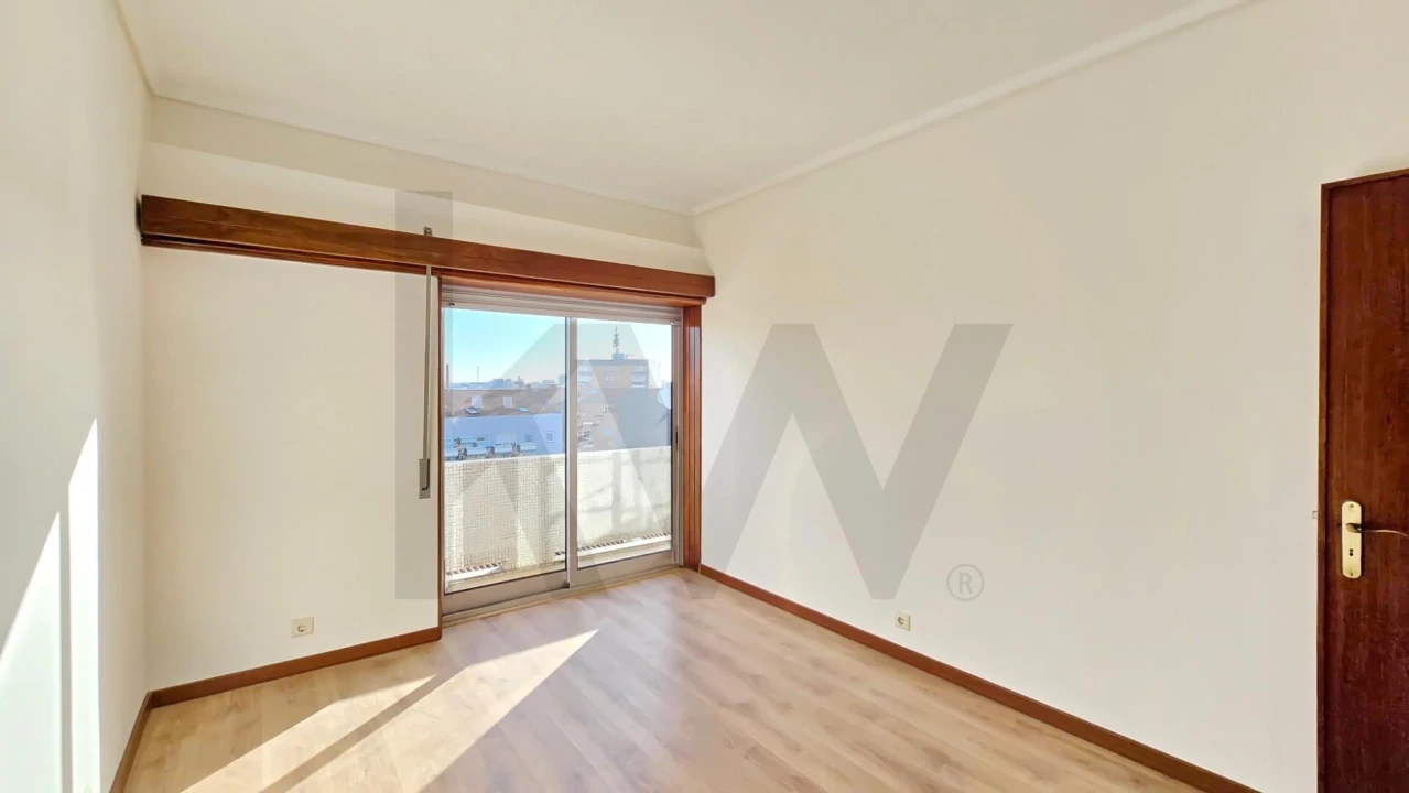 Apartamento T2 para Arrendamento em Requeixo, Nossa Senhora de Fátima e Nariz Foto 12