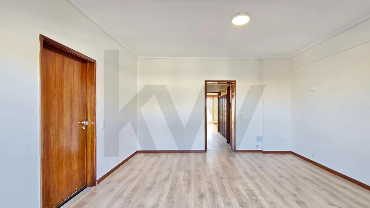 Apartamento T2 para Arrendamento em Requeixo, Nossa Senhora de Fátima e Nariz Foto 3