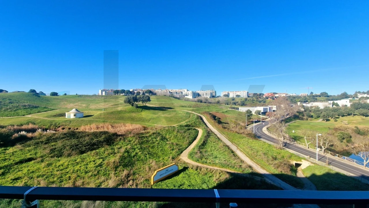 Apartamento T1 para Arrendamento em Lumiar Foto 19