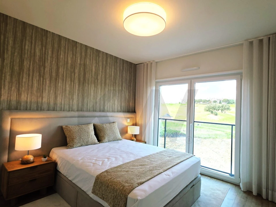 Apartamento T1 para Arrendamento em Lumiar Foto 11