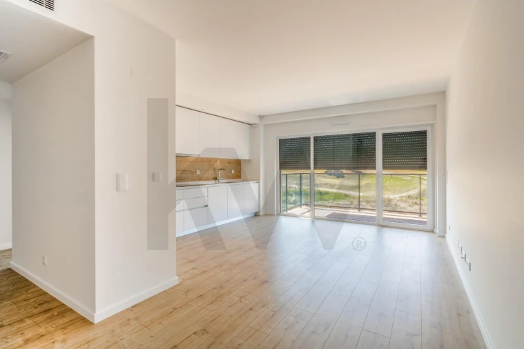 Apartamento T1 para Arrendamento em Lumiar Foto 37