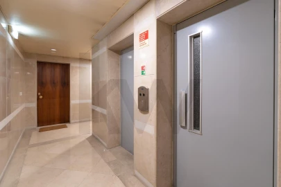 Apartamento T3 para Arrendamento em Santa Clara