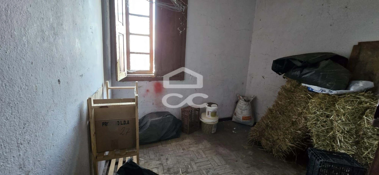 Moradia T3 para Venda em Selho (São Cristovão) Foto 13