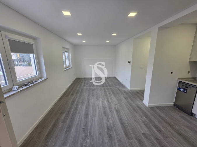 Apartamento T2 para Venda em Molelos Foto 6