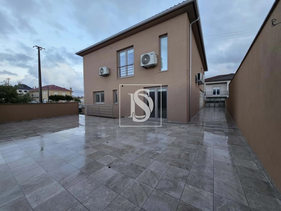 Apartamento T2 para Venda em Molelos Foto 14