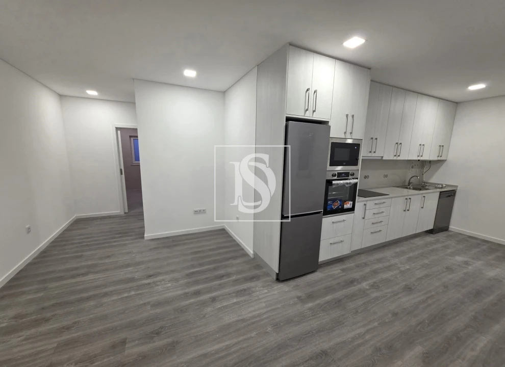 Apartamento T2 para Venda em Molelos Foto 3