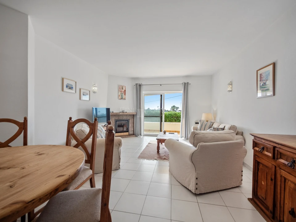 Apartamento T2 para Venda em Lagoa e Carvoeiro Foto 3