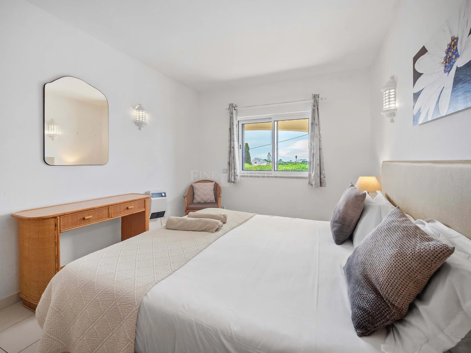 Apartamento T2 para Venda em Lagoa e Carvoeiro Foto 14