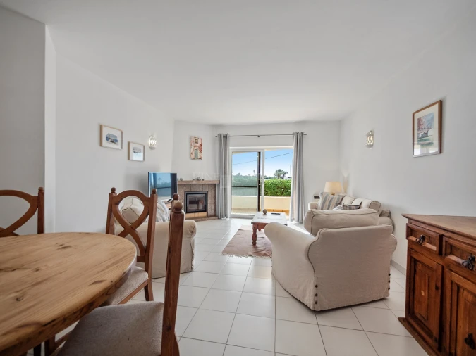 Apartamento T2 para Venda em Lagoa e Carvoeiro Foto 3