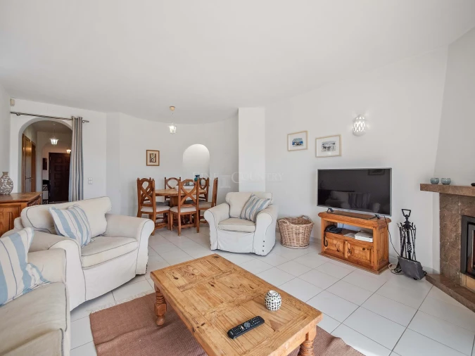 Apartamento T2 para Venda em Lagoa e Carvoeiro Foto 4