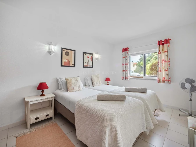 Apartamento T2 para Venda em Lagoa e Carvoeiro Foto 9