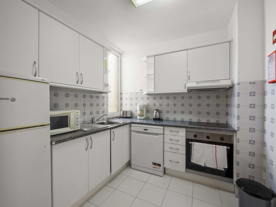 Apartamento T2 para Venda em Lagoa e Carvoeiro Foto 8