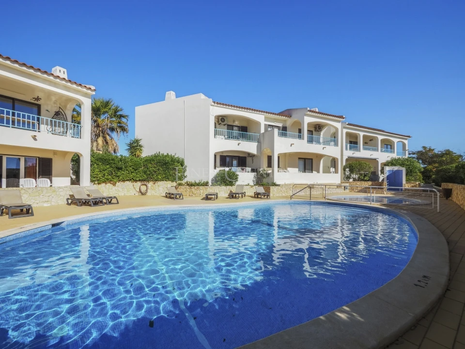 Apartamento T2 para Venda em Lagoa e Carvoeiro Foto 1