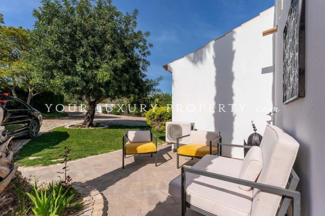 Moradia T6 para Venda em Almancil Foto 23