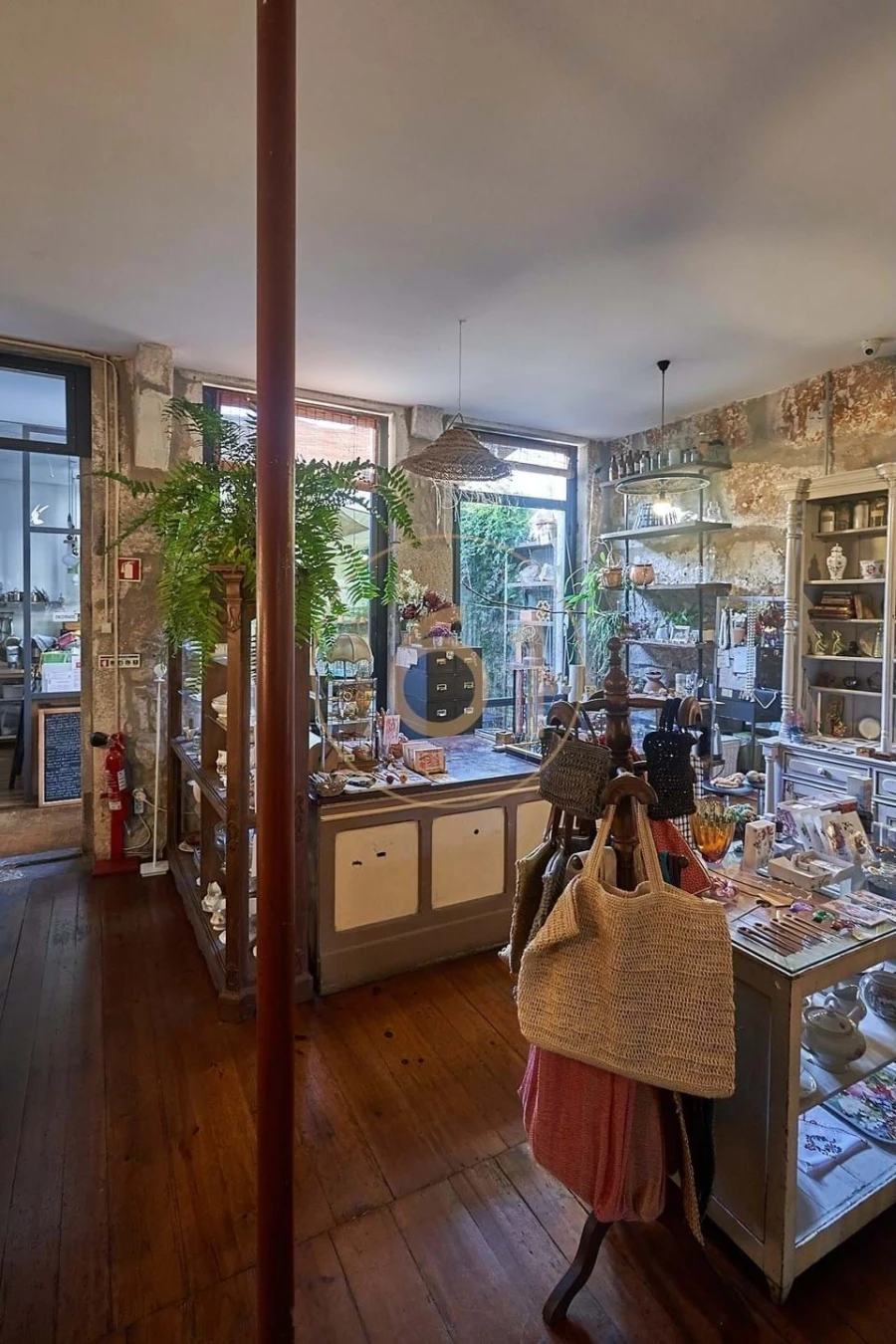 Negócio para Venda em Cedofeita, Santo Ildefonso, Sé, Miragaia, São Nicolau e Vitória Foto 1