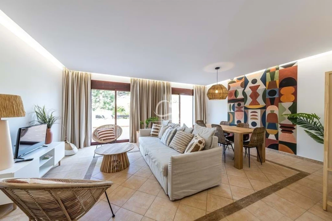 Moradia T3 para Venda em Almancil Foto 6