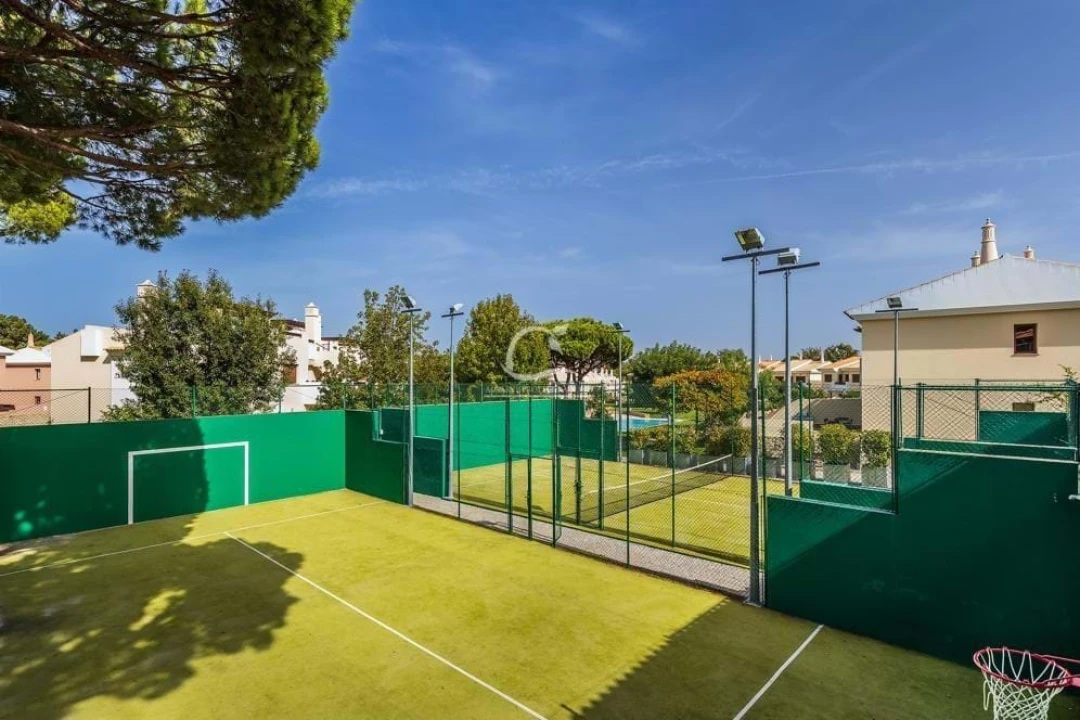 Moradia T3 para Venda em Almancil Foto 22