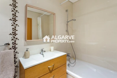 Apartamento T3 para Venda em Quarteira