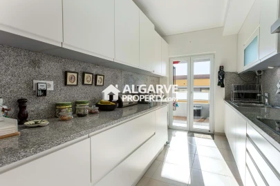 Apartamento T3 para Venda em Quarteira