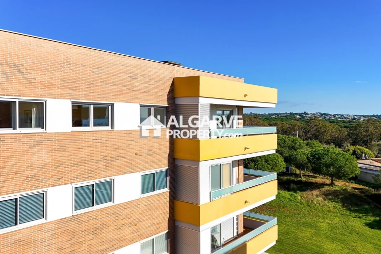 Apartamento T3 para Venda em Quarteira Foto 34