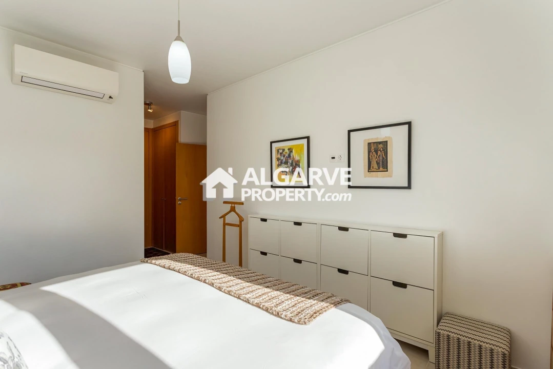 Apartamento T3 para Venda em Quarteira Foto 19
