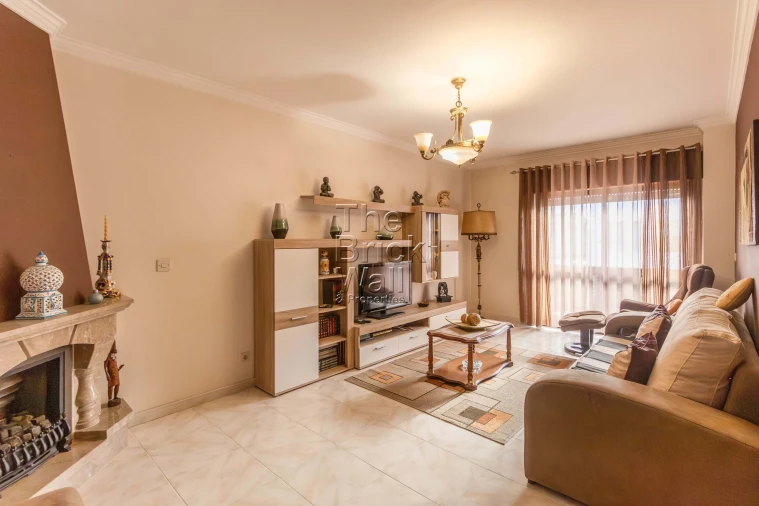 Apartamento T3 para Venda em Alverca do Ribatejo e Sobralinho Foto 16