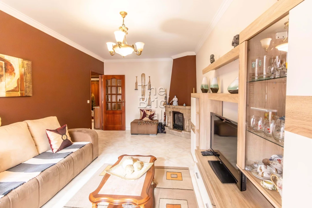 Apartamento T3 para Venda em Alverca do Ribatejo e Sobralinho Foto 18