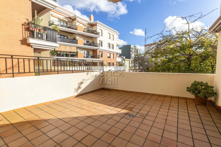 Apartamento T4 para Venda em Alverca do Ribatejo e Sobralinho Foto 1