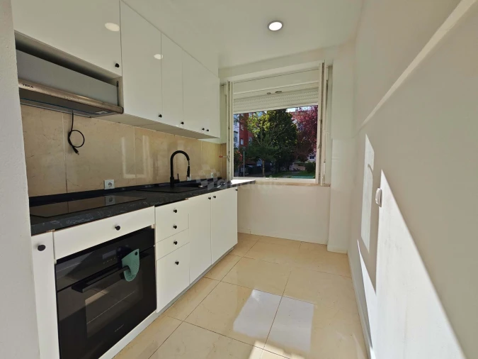 Apartamento T3 para Venda em Mina de Água Foto 1