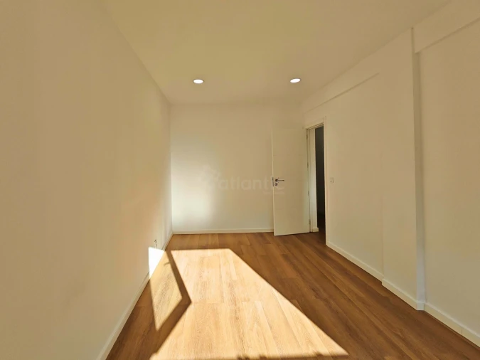 Apartamento T3 para Venda em Mina de Água Foto 6