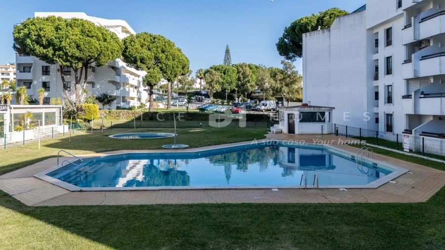 Apartamento T1 para Venda em Quarteira Foto 22