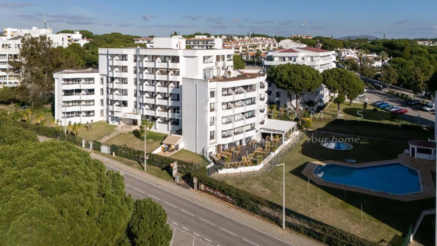 Apartamento T1 para Venda em Quarteira Foto 18