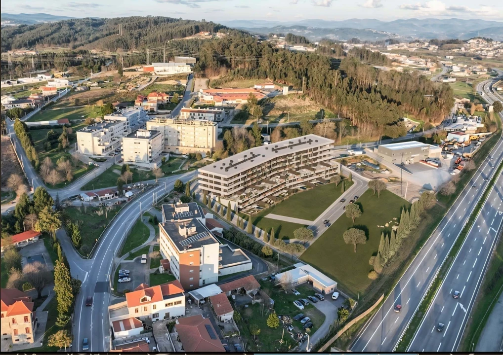 Apartamento T2 para Venda em Penafiel Foto 4