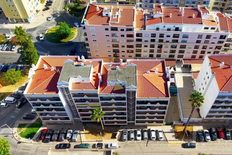 Apartamento T3 para Arrendamento em Portimão Foto 40