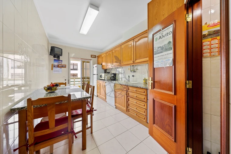 Apartamento T3 para Arrendamento em Portimão Foto 1