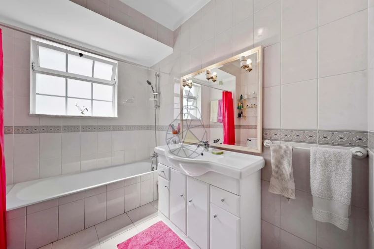 Apartamento T3 para Arrendamento em Portimão Foto 27