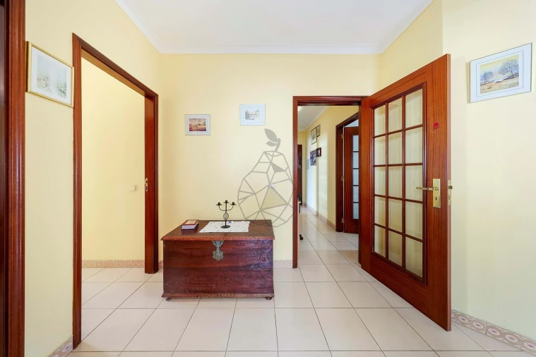 Apartamento T3 para Arrendamento em Portimão Foto 34