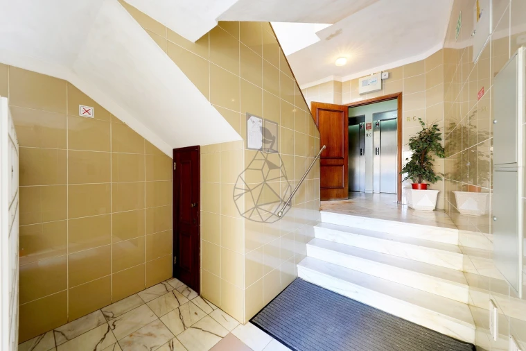 Apartamento T3 para Arrendamento em Portimão Foto 38