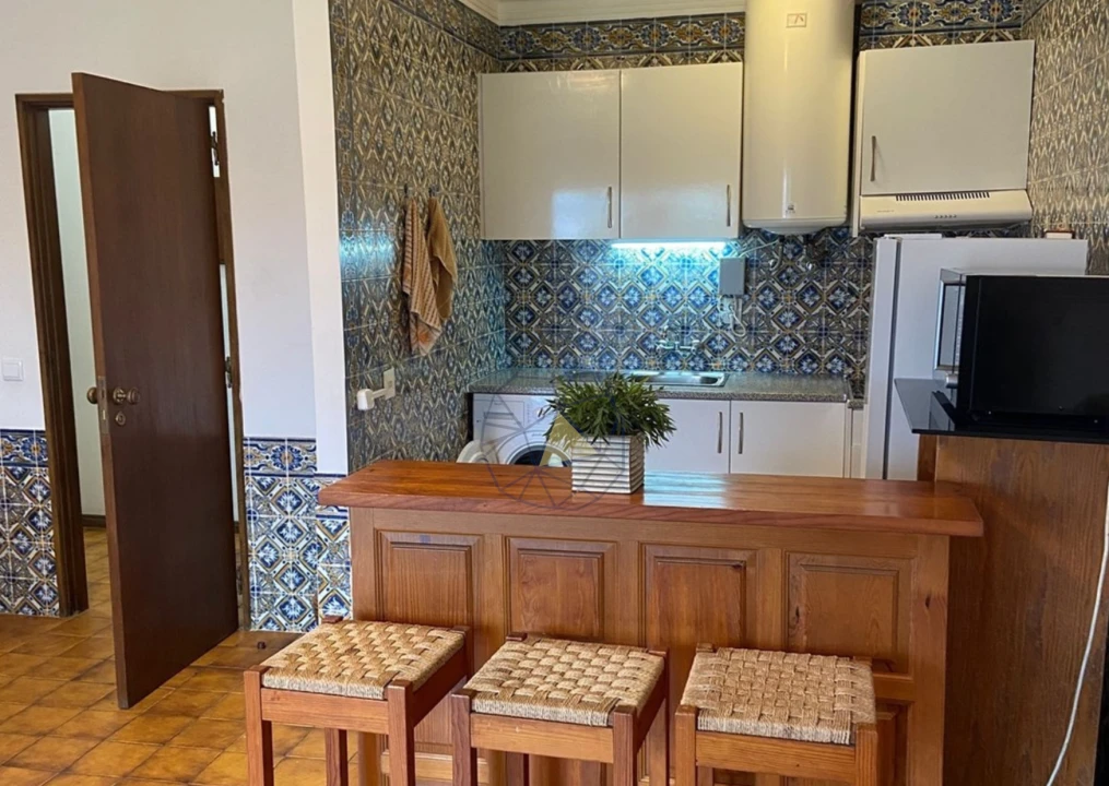 Apartamento T2 para Arrendamento em Portimão Foto 2