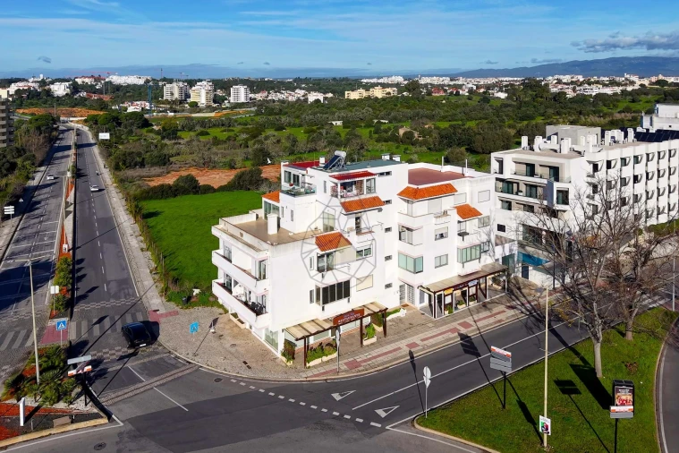 Apartamento T2 para Arrendamento em Portimão