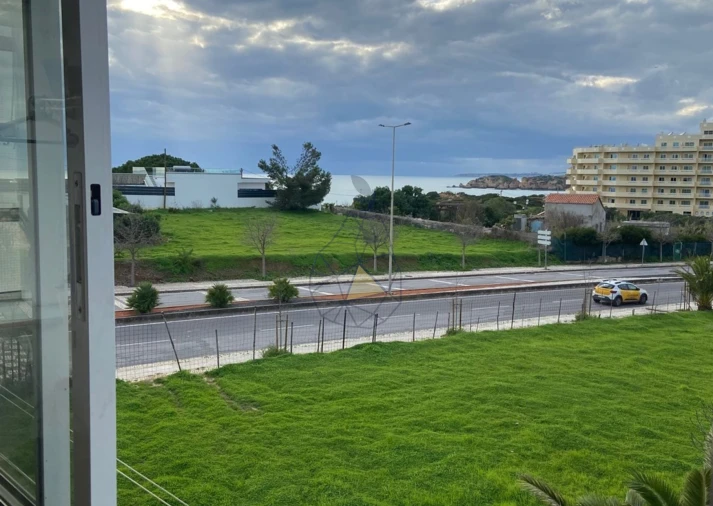 Apartamento T2 para Arrendamento em Portimão Foto 14