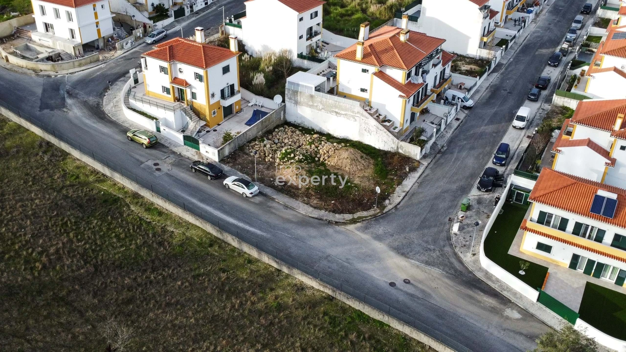 Terreno para Venda em Enxara do Bispo, Gradil e Vila Franca do Rosário Foto 3