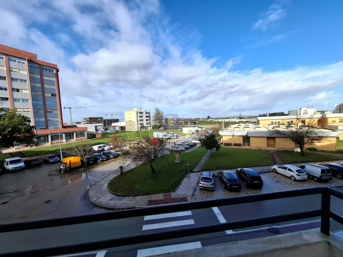 Apartamento T2 para Arrendamento em Caldas da Rainha - Santo Onofre e Serra do Bouro Foto 18